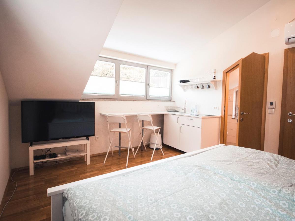 Kolman Apartment